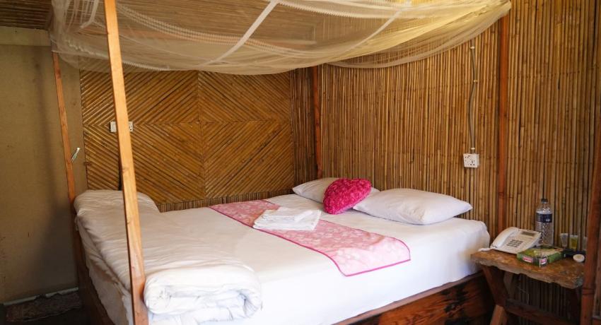 Couple Deluxe Room-104